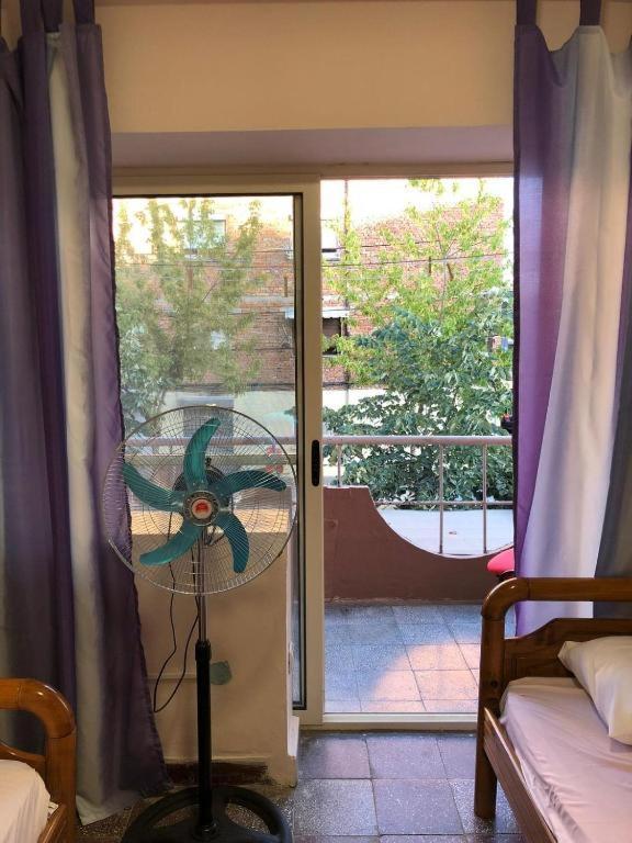 Royal 3 Hostel Tiranë Ngoại thất bức ảnh