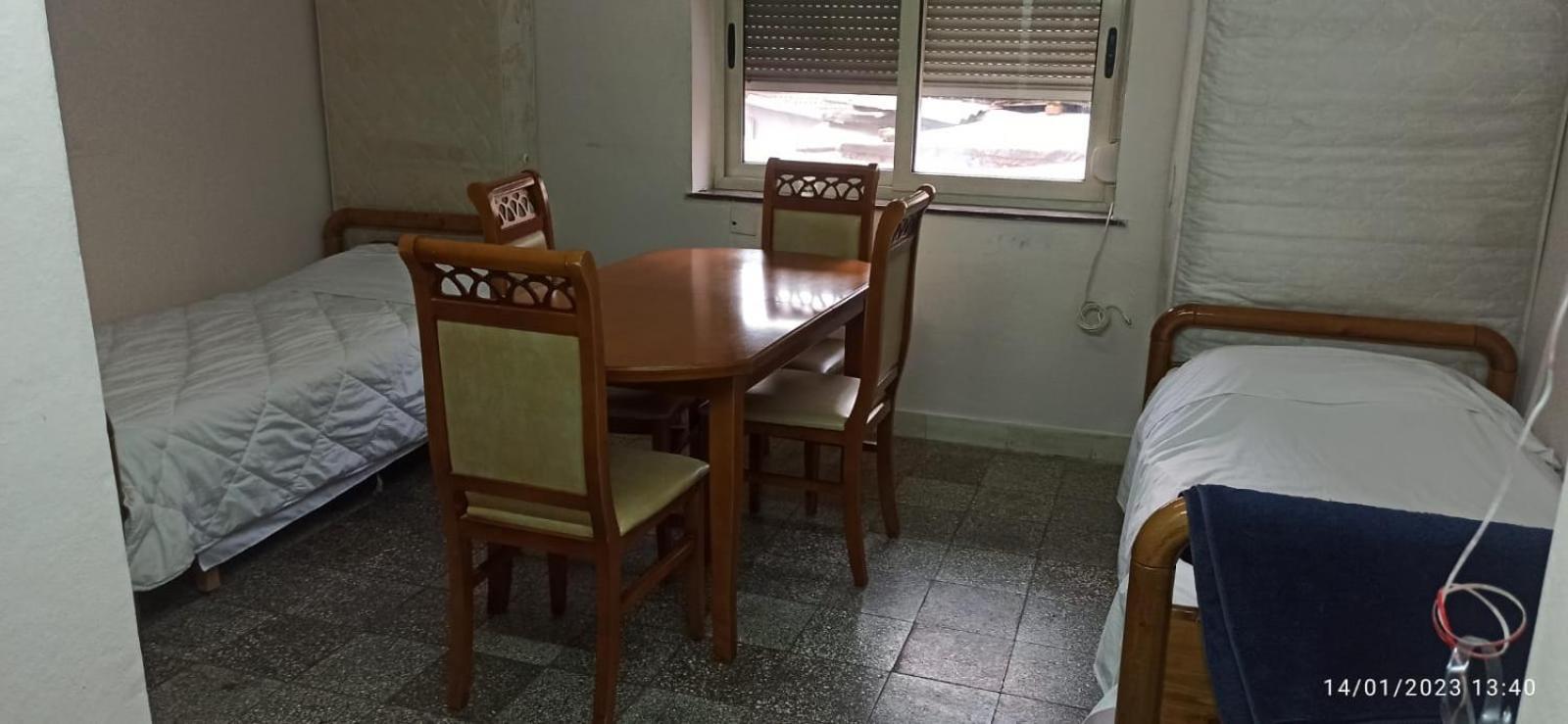 Royal 3 Hostel Tiranë Ngoại thất bức ảnh