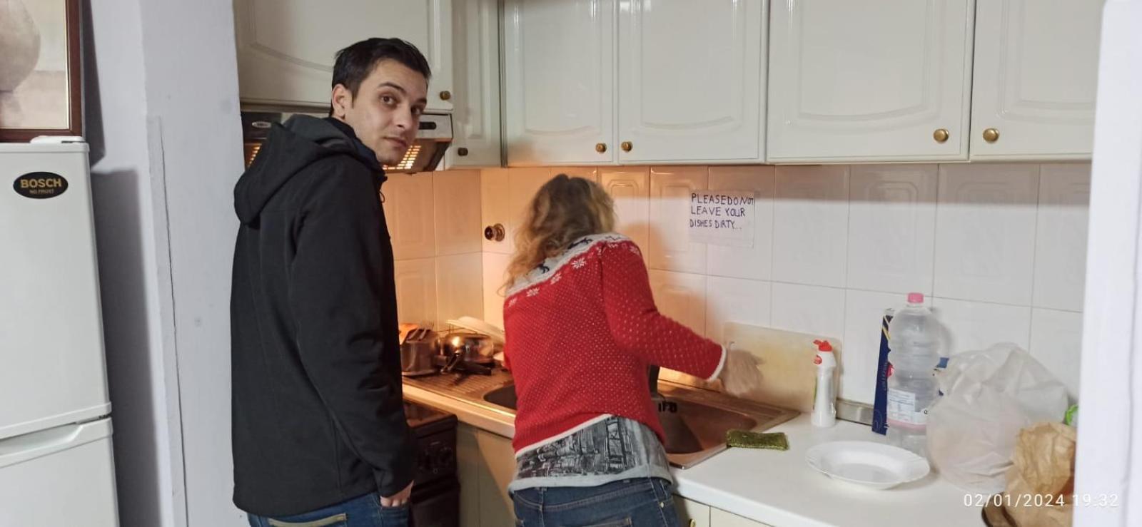 Royal 3 Hostel Tiranë Ngoại thất bức ảnh